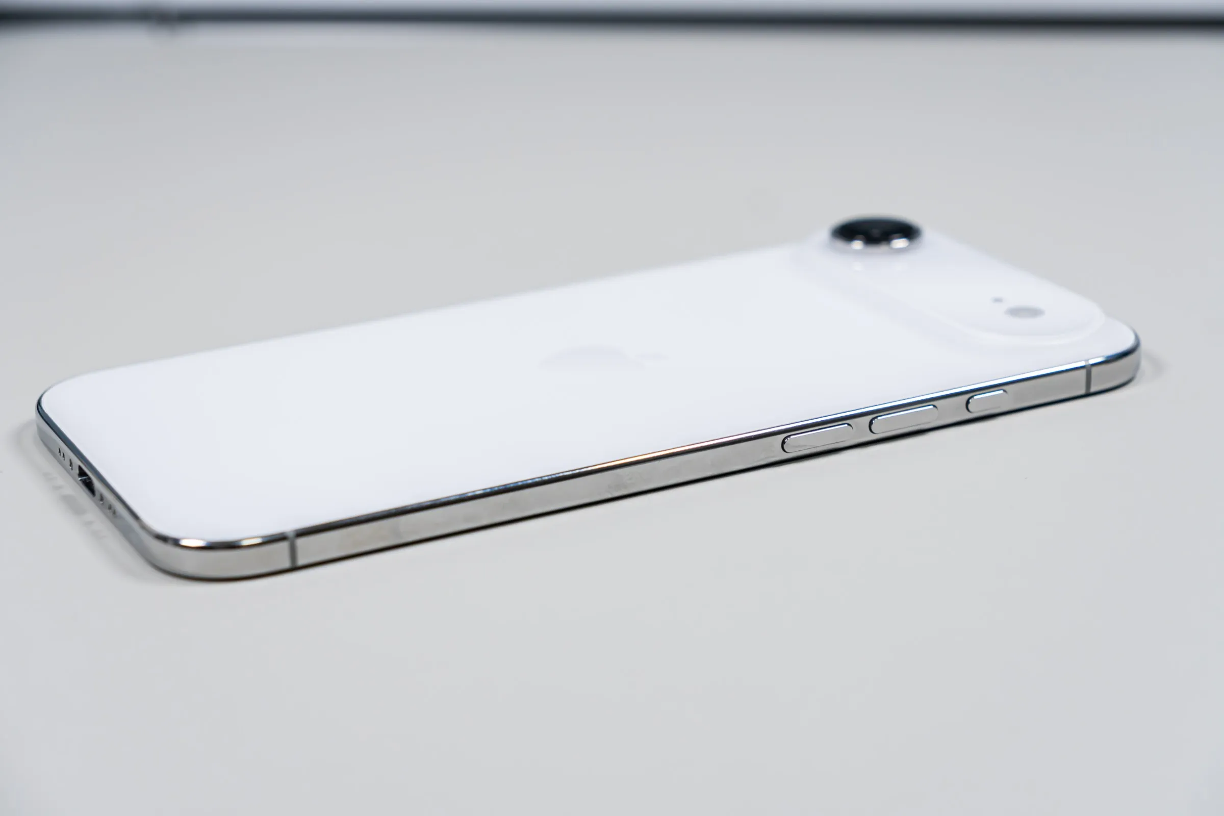 iPhone Airと1年。